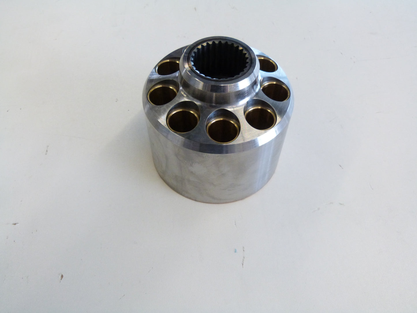 Image 1 of cylinder block assy.