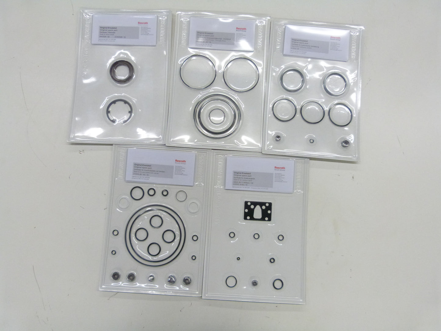Image 1 of SEAL KIT COMPLETE