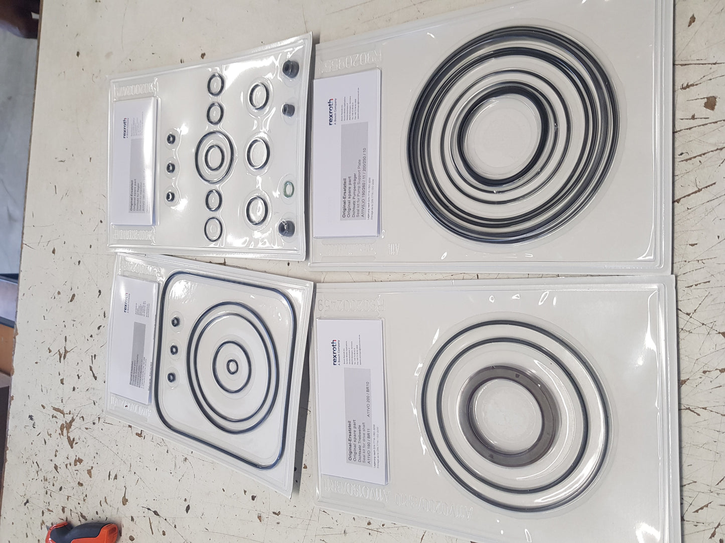 Image 1 of SEAL KIT COMPLETE