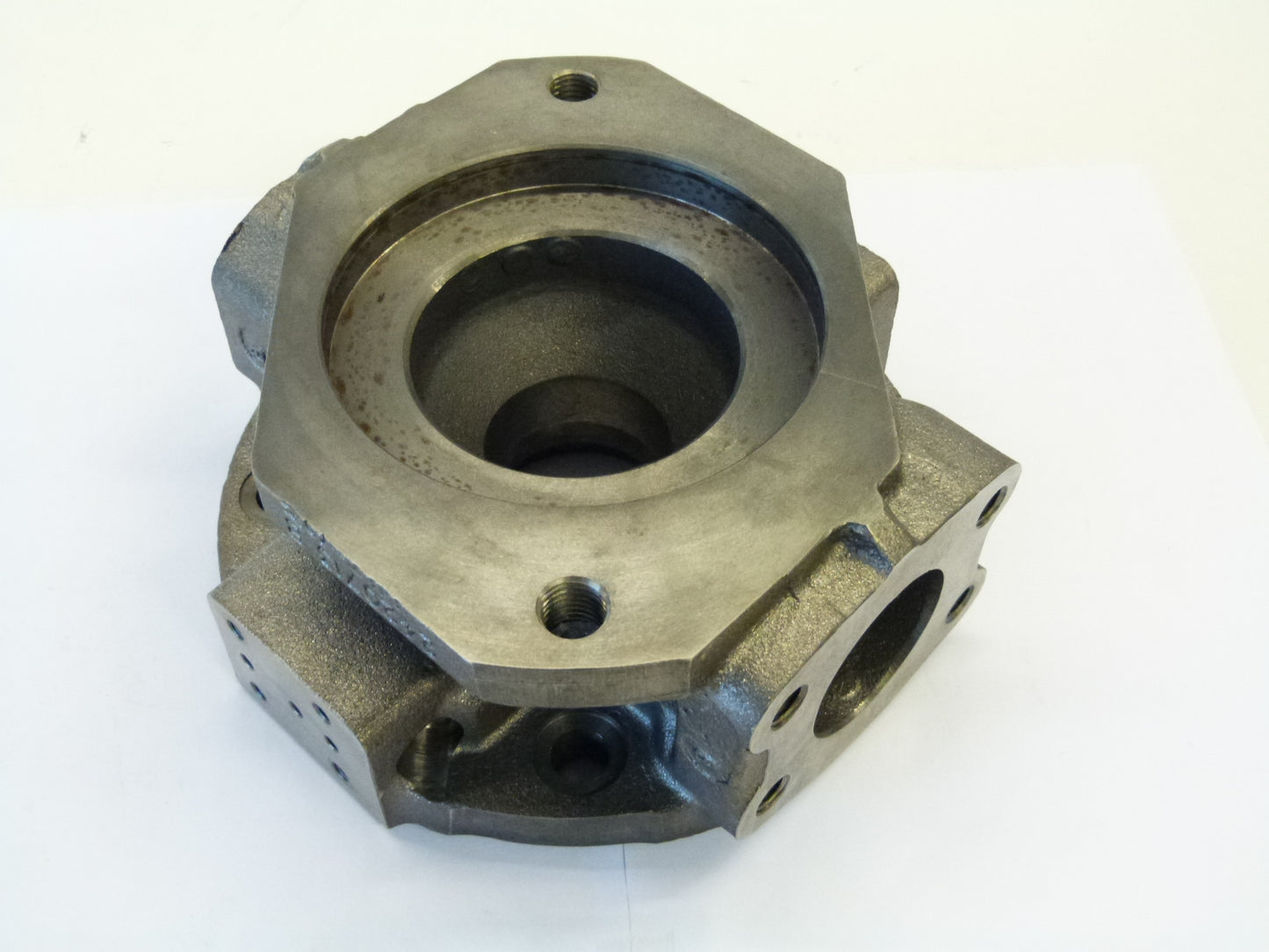 Image 1 of PORT PLATE