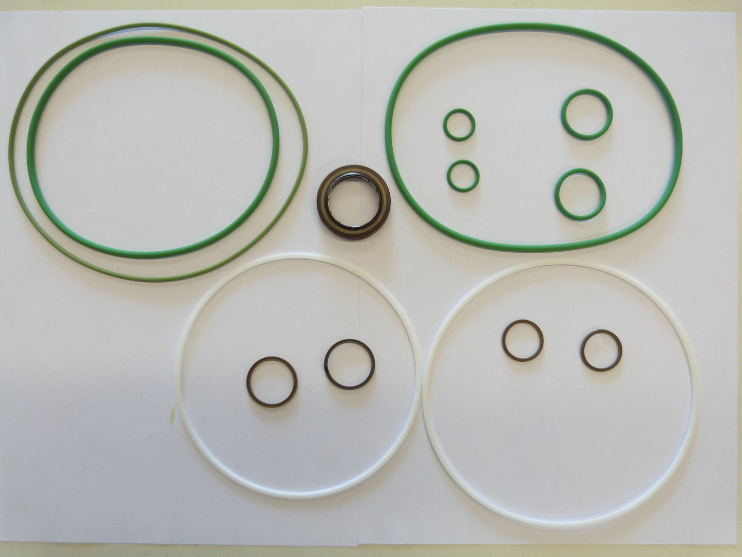 Image 1 of DICHTSATZ A10FD 45 / 52W