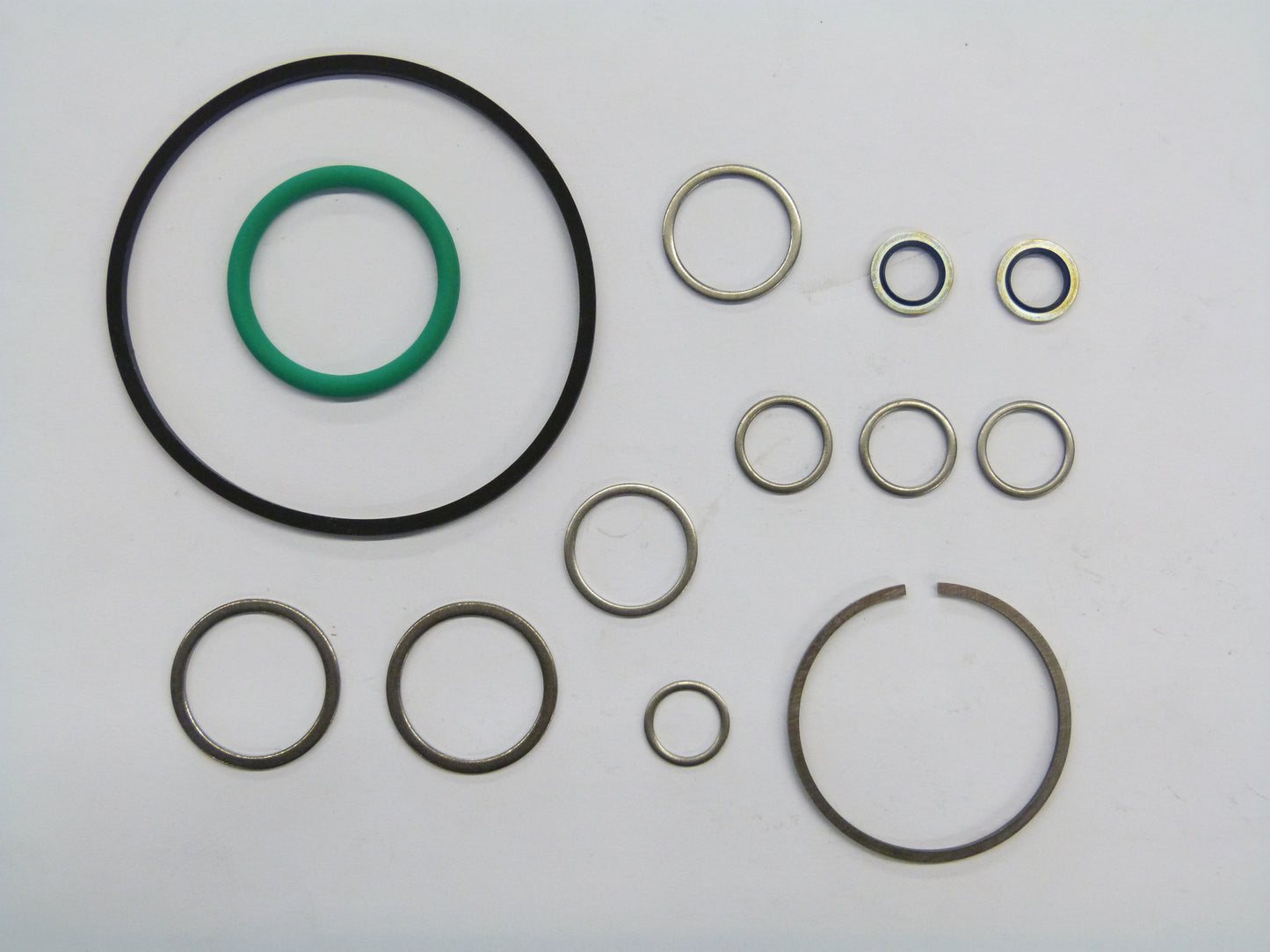 Image 1 of DICHTSATZ DR-VERSTELLUNG F.A2V 468 VITON