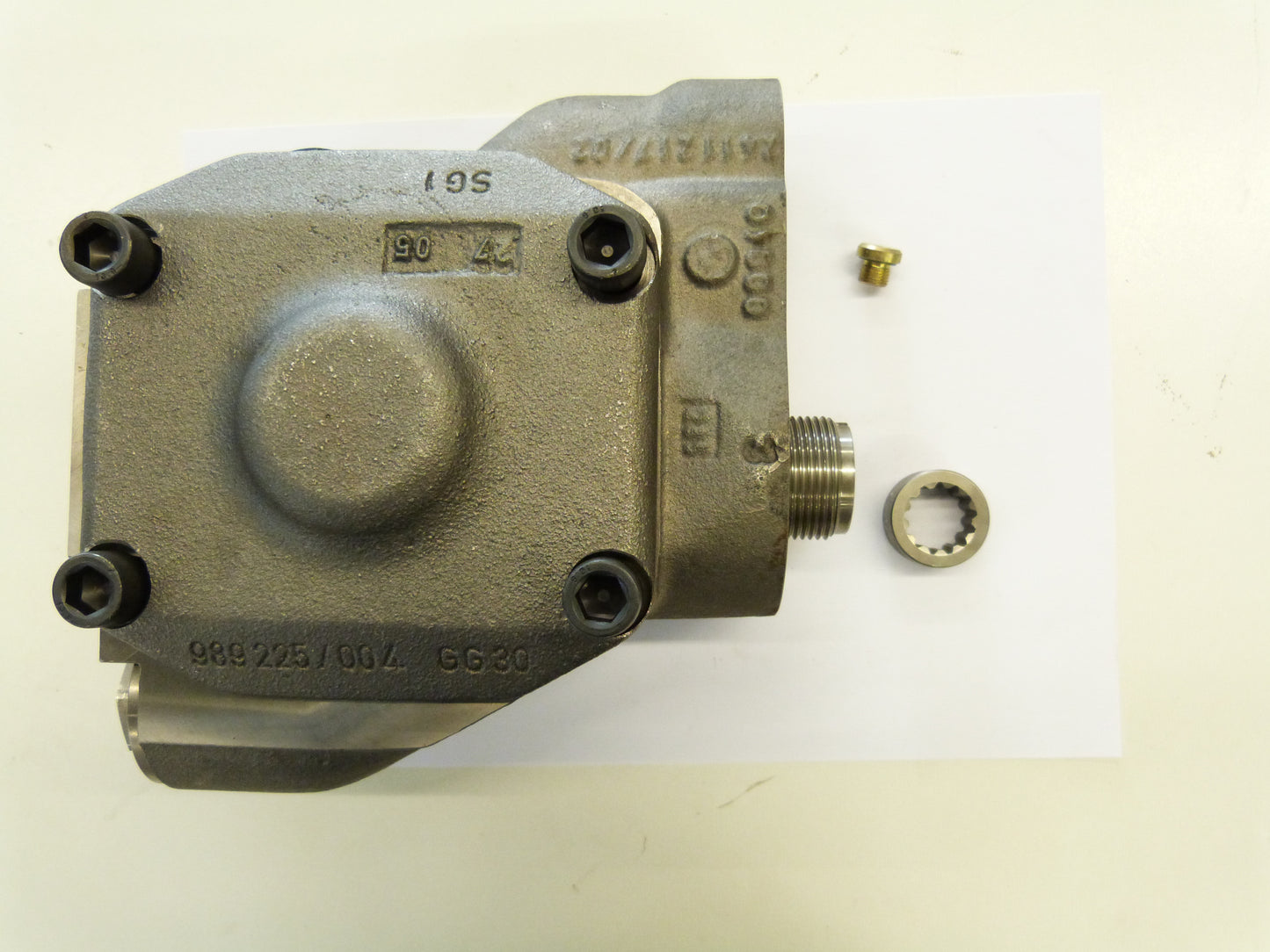 Image 1 of 4WE 6 J7X/HG24N9K4