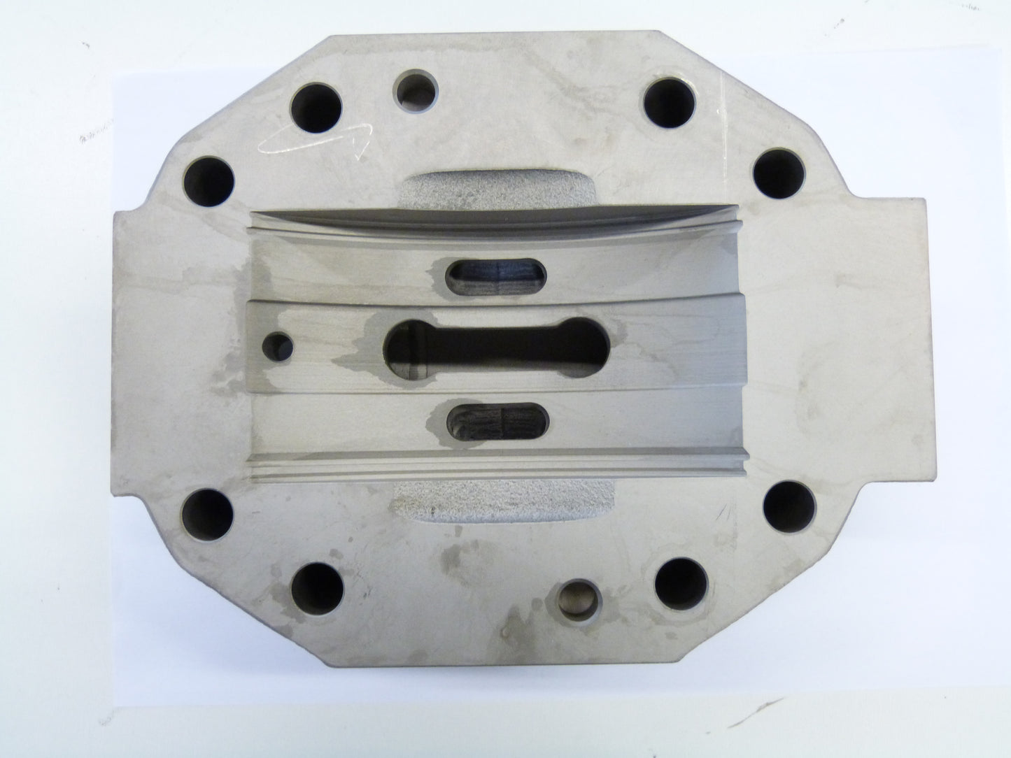 Image 1 of PORT PLATE