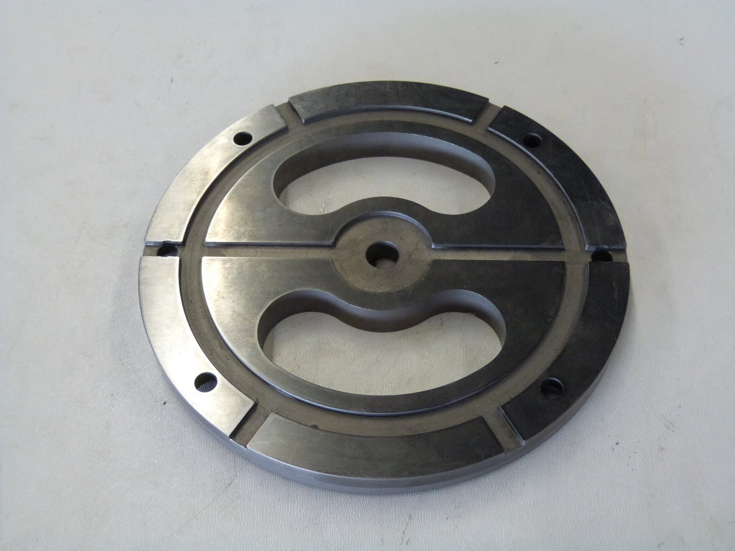 Image 1 of PORTPLATE LH