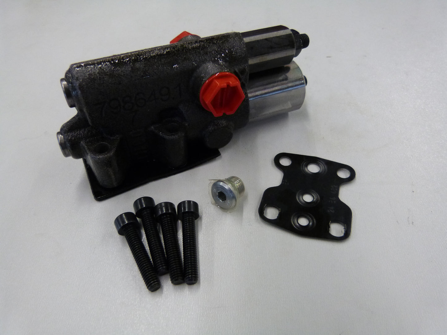 Image 1 of CONTROL VALVE