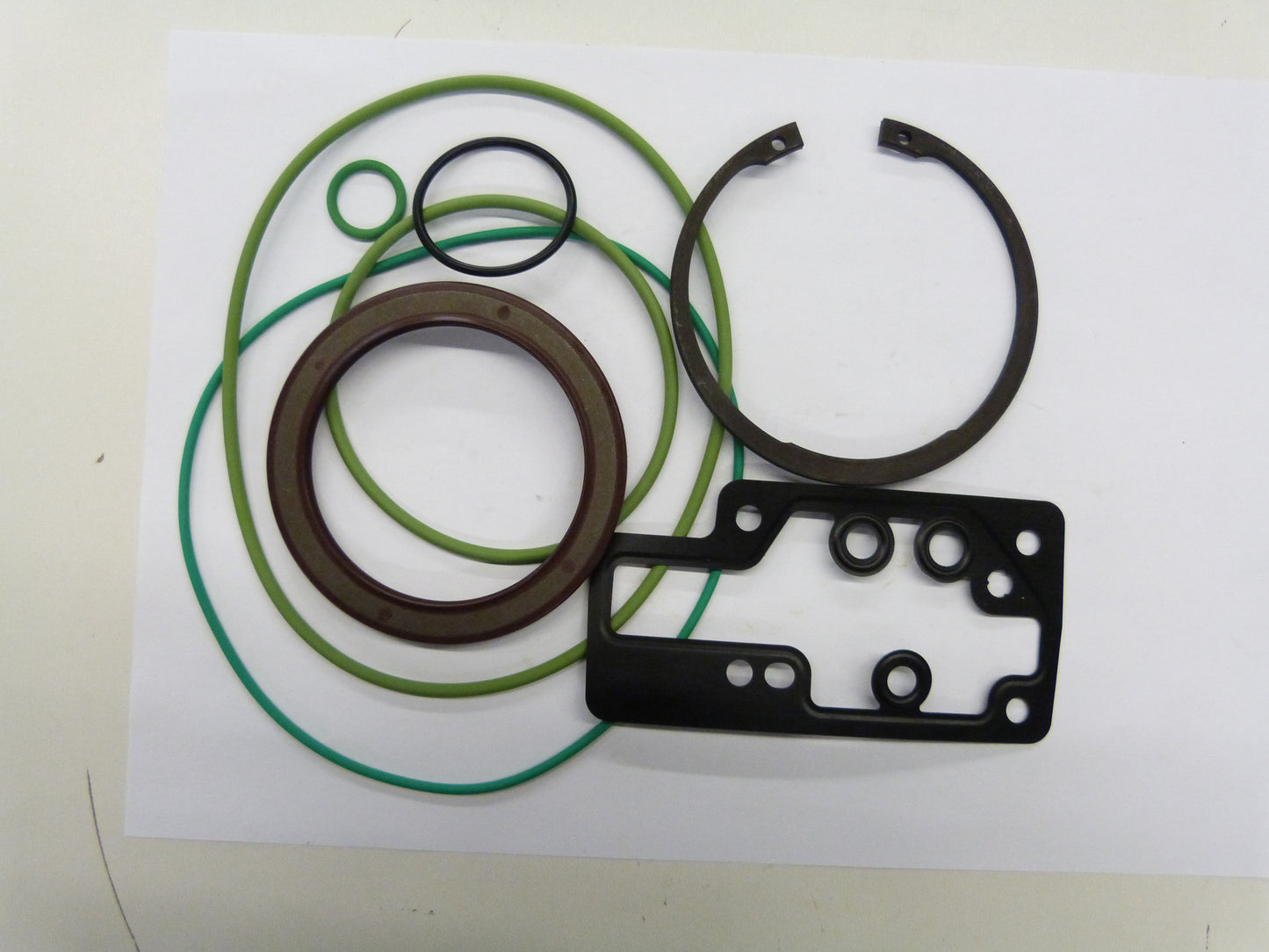 Image 1 of DICHTUNGSSATZ A15V/10+A11