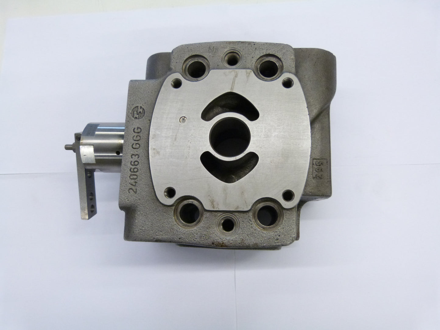 Image 1 of PORT PLATE