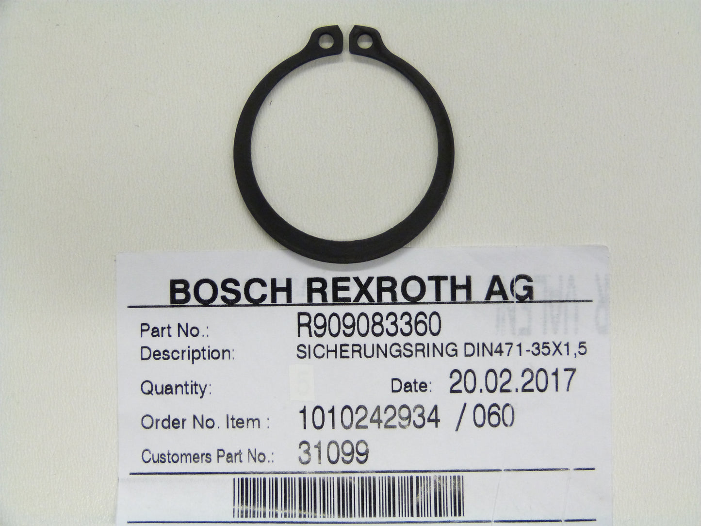 Image 1 of RETAINING RING