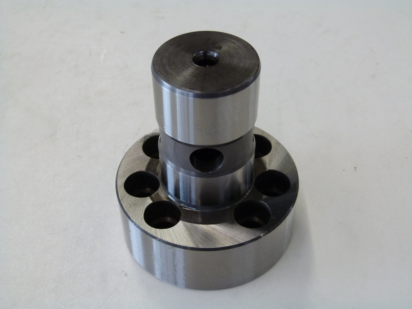 Image 1 of BEARING PIVOT TRUNNION