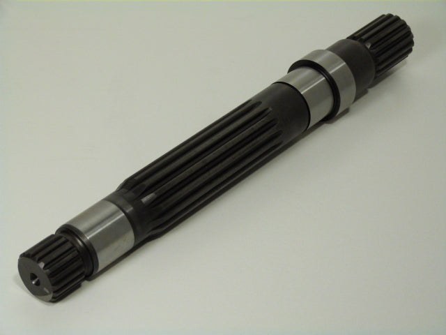 Image 1 of DRIVE SHAFT (FRONT) SAE 15T