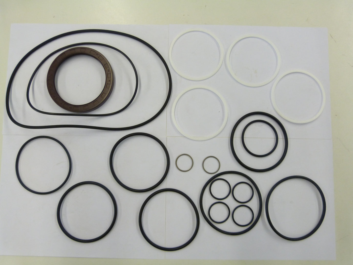 Image 1 of DICHTINGSSET POMP