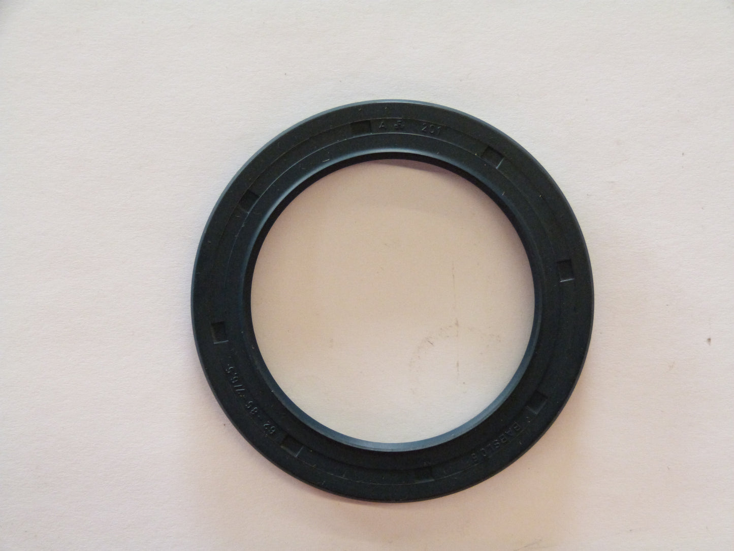 Image 1 of OLIEKEERRING 62,00 X 85,00 X 7,00 BABSL 10621