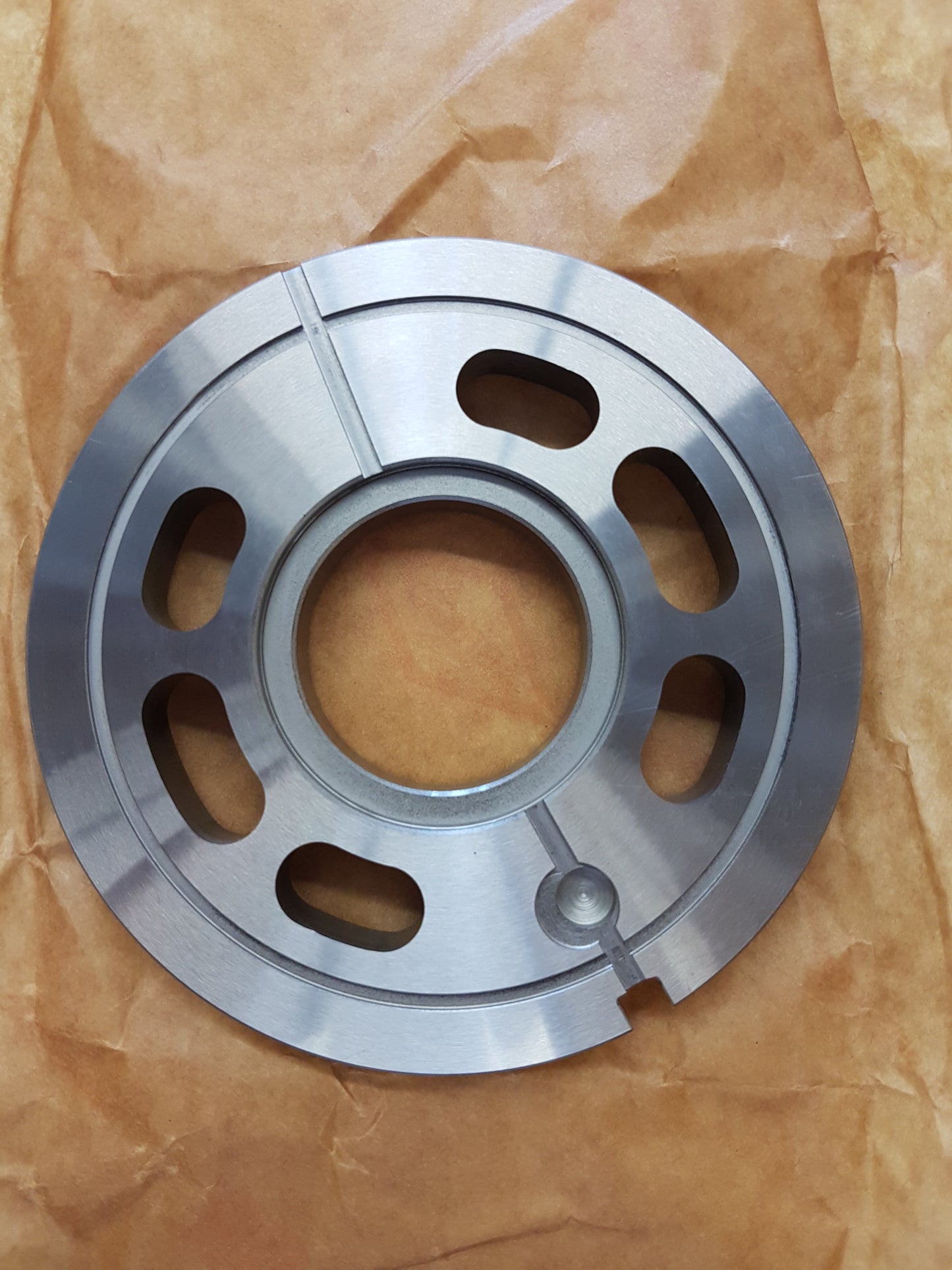 Image 2 of PORTPLATE LH