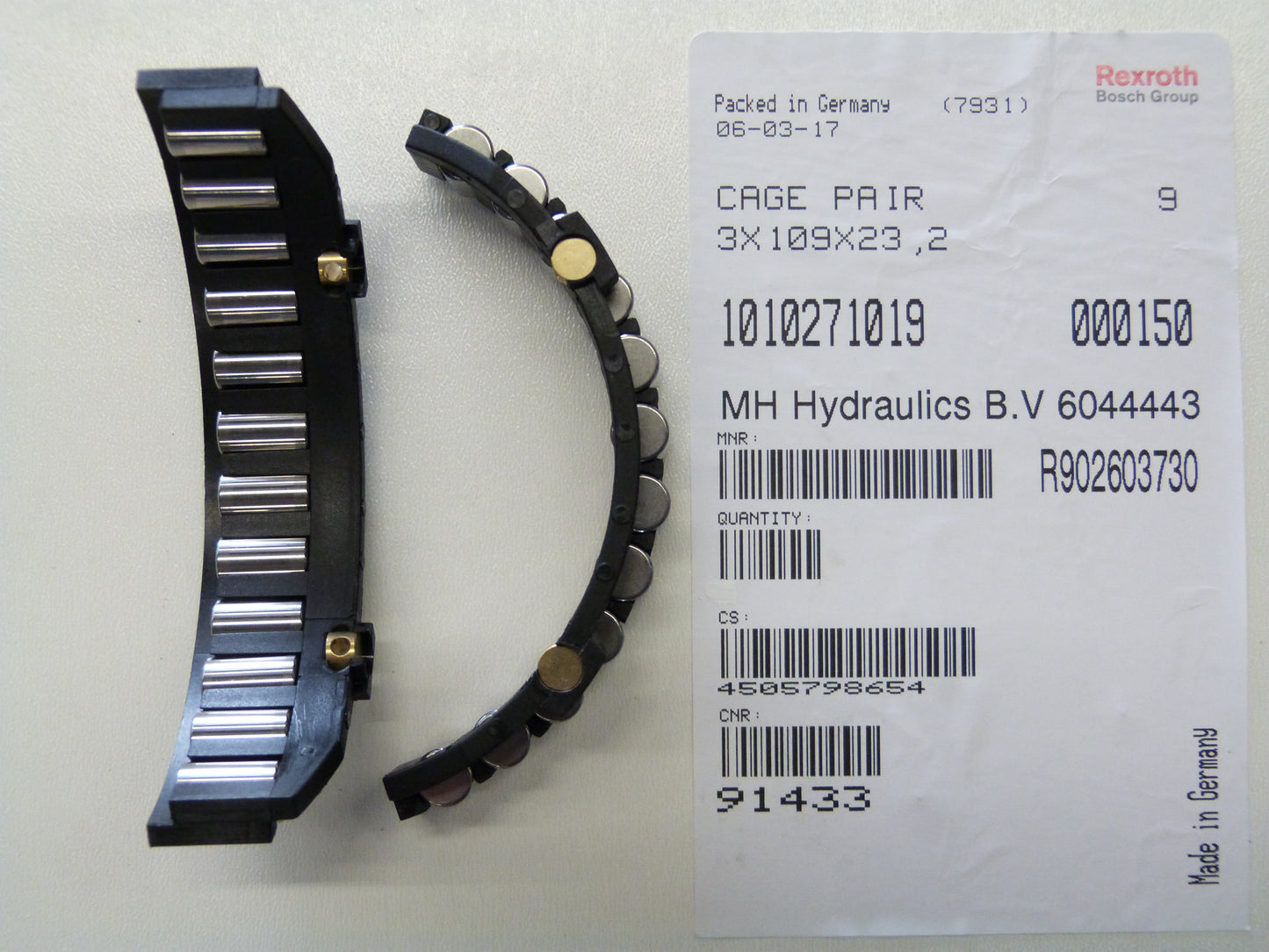 Image 1 of CRADLE BEARING SET