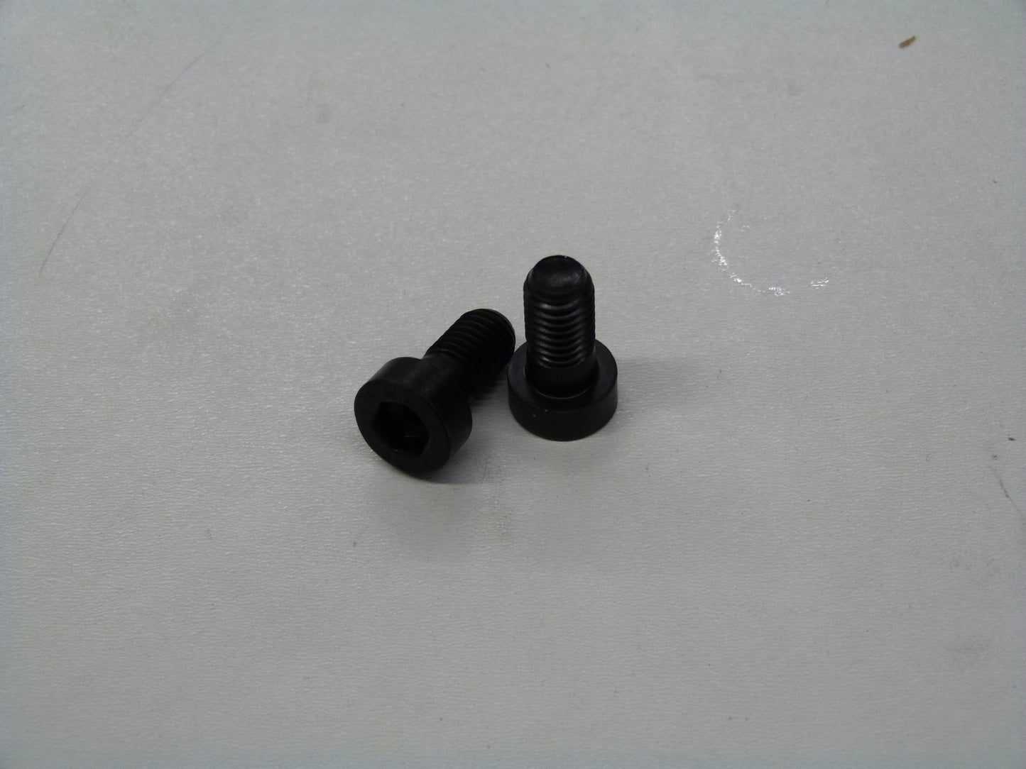 Image 1 of SOCKET-HEAD SCREW