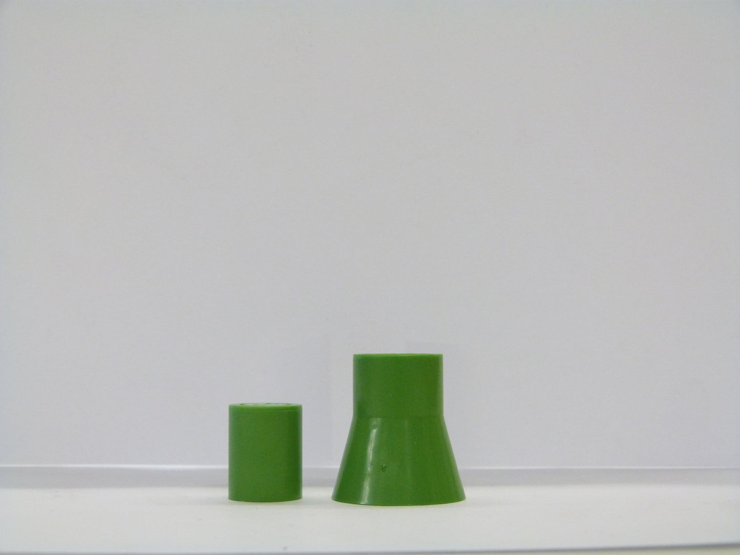 Image 1 of SICHERUNGSKAPPE 12X32 -GRUEN