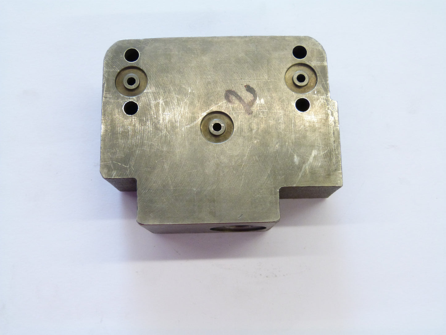 Image 1 of VALVE HOUSING