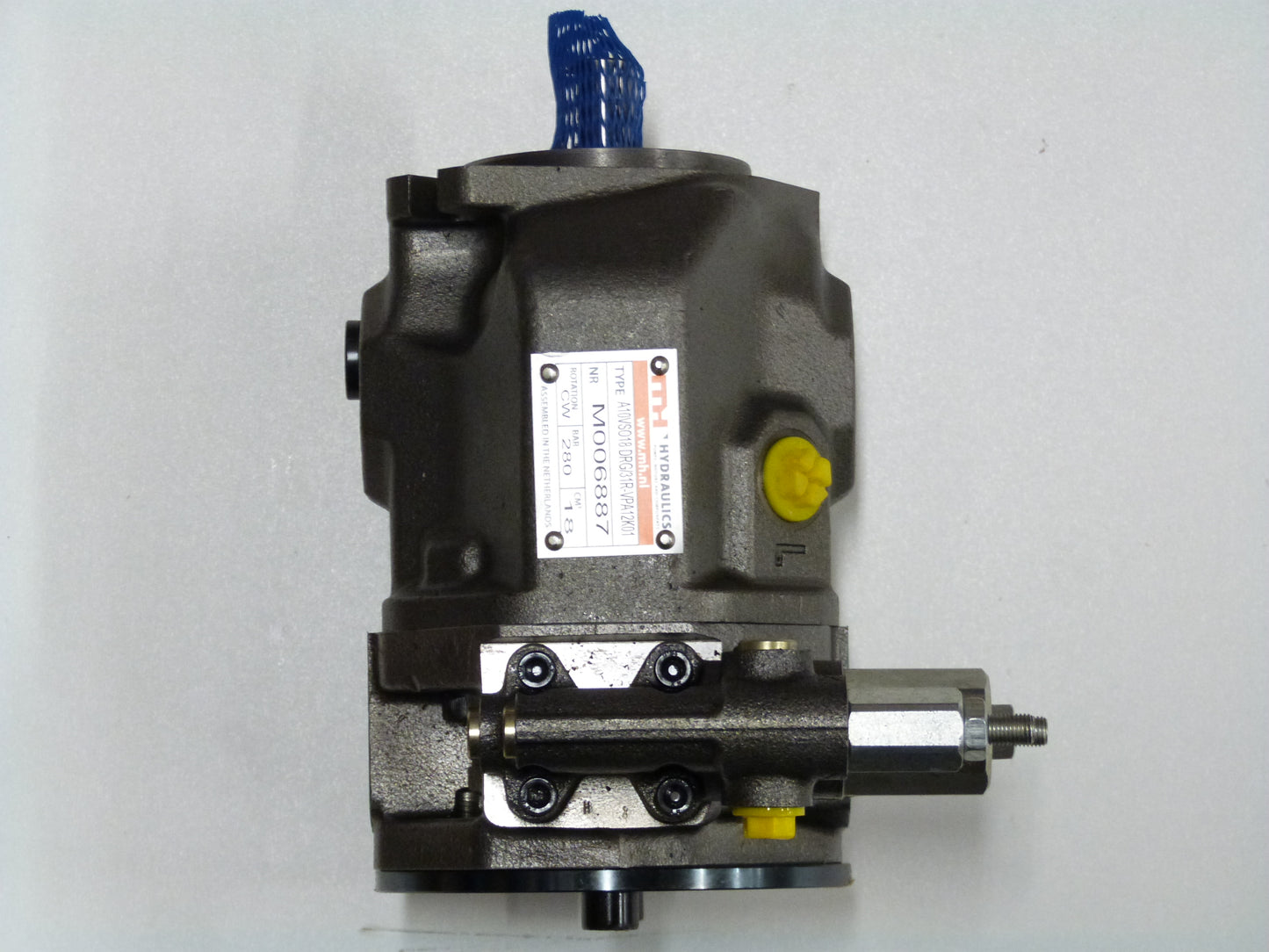 Image 1 of HYDRAULIC PUMP