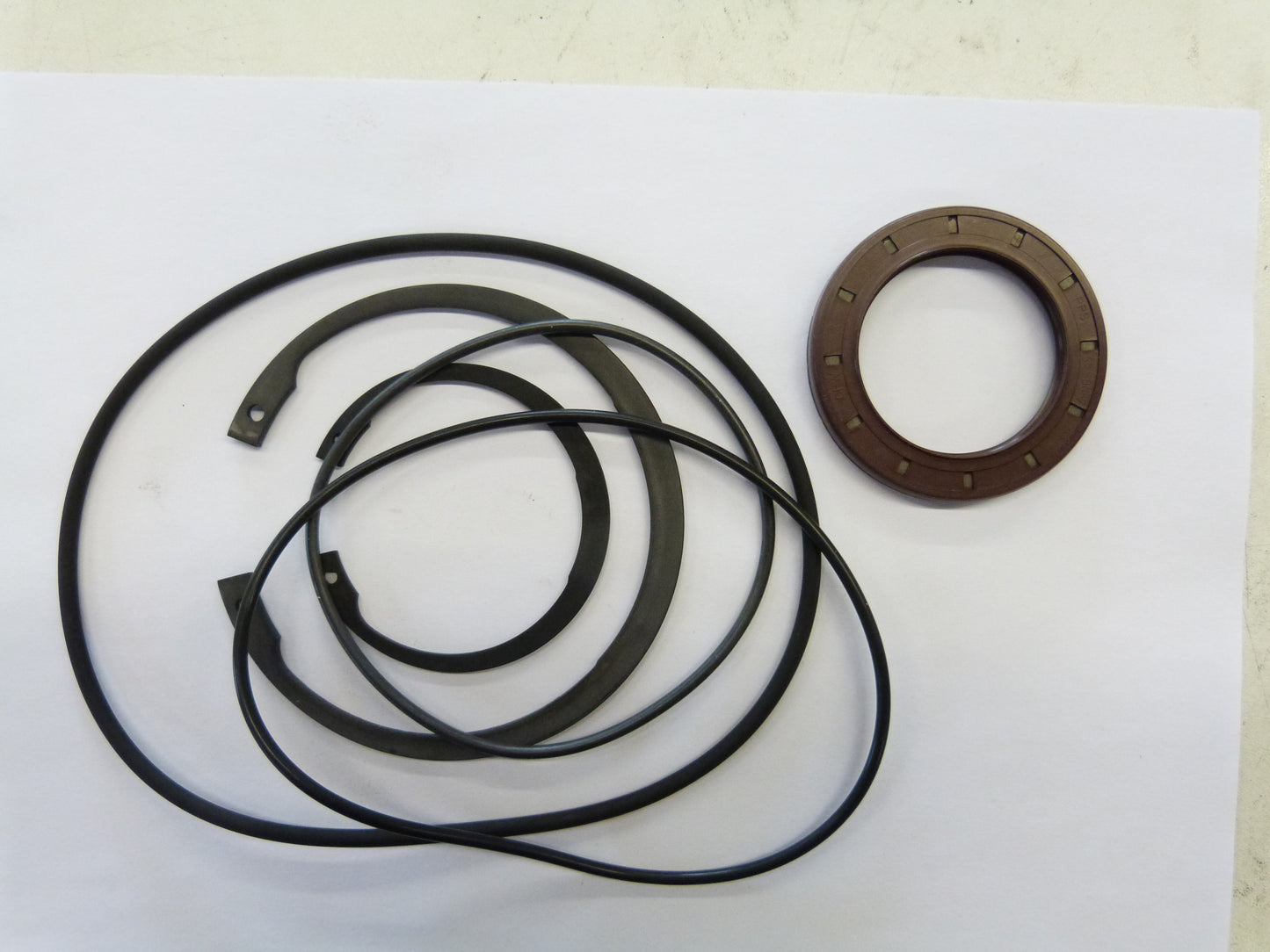 Image 1 of SEALING KIT V