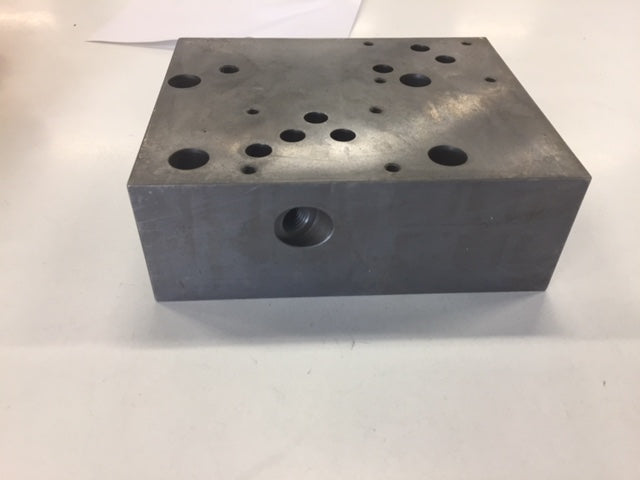 Image 5 of CONTROL VALVE BASE PLATE 2x NG10