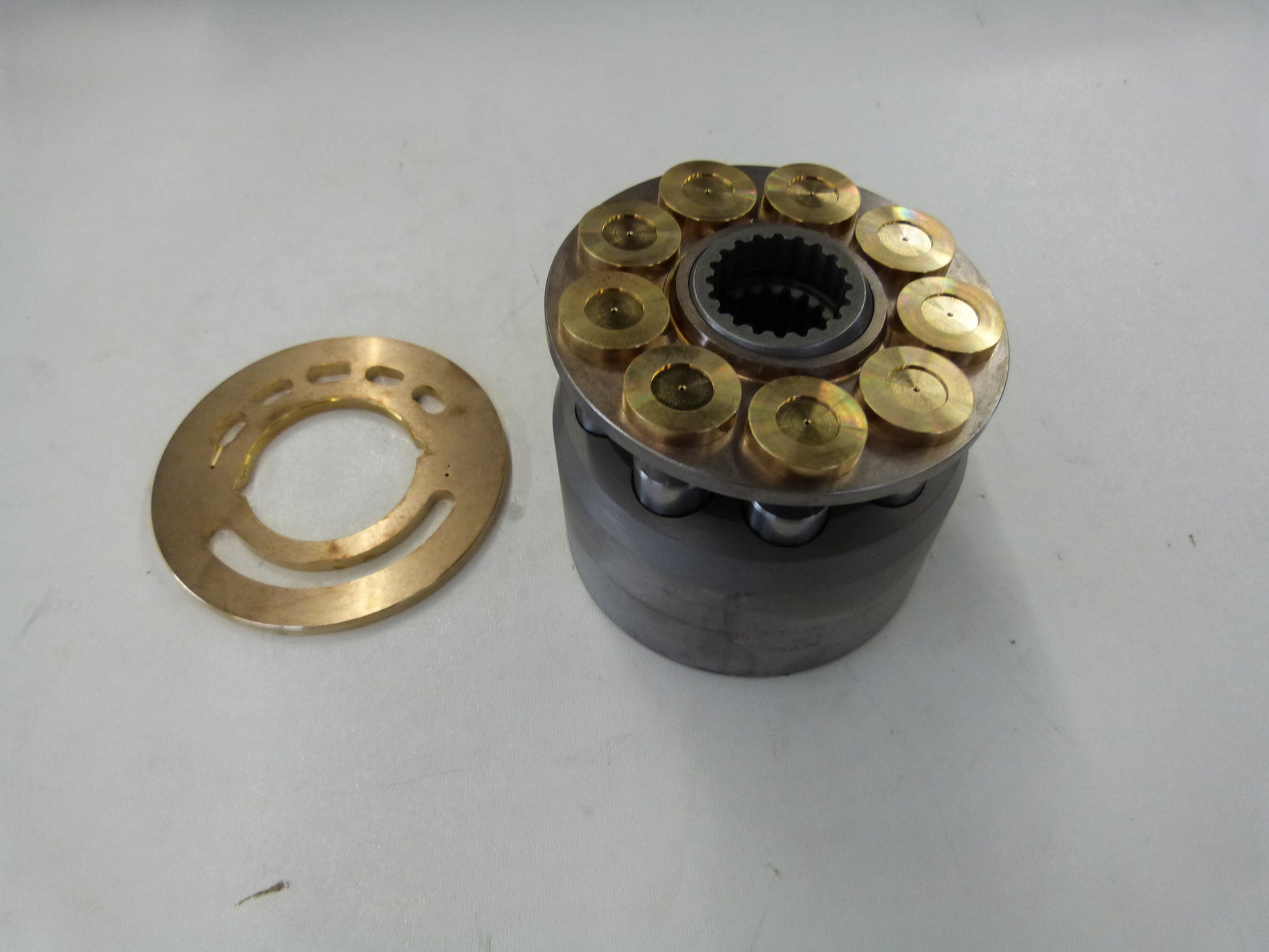 Image 1 of ROTARY GROUP, RIGHT-HAND ROTATION