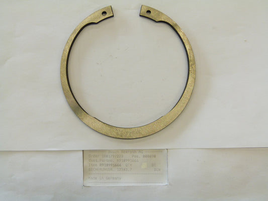 Image 1 of RETAINING RING