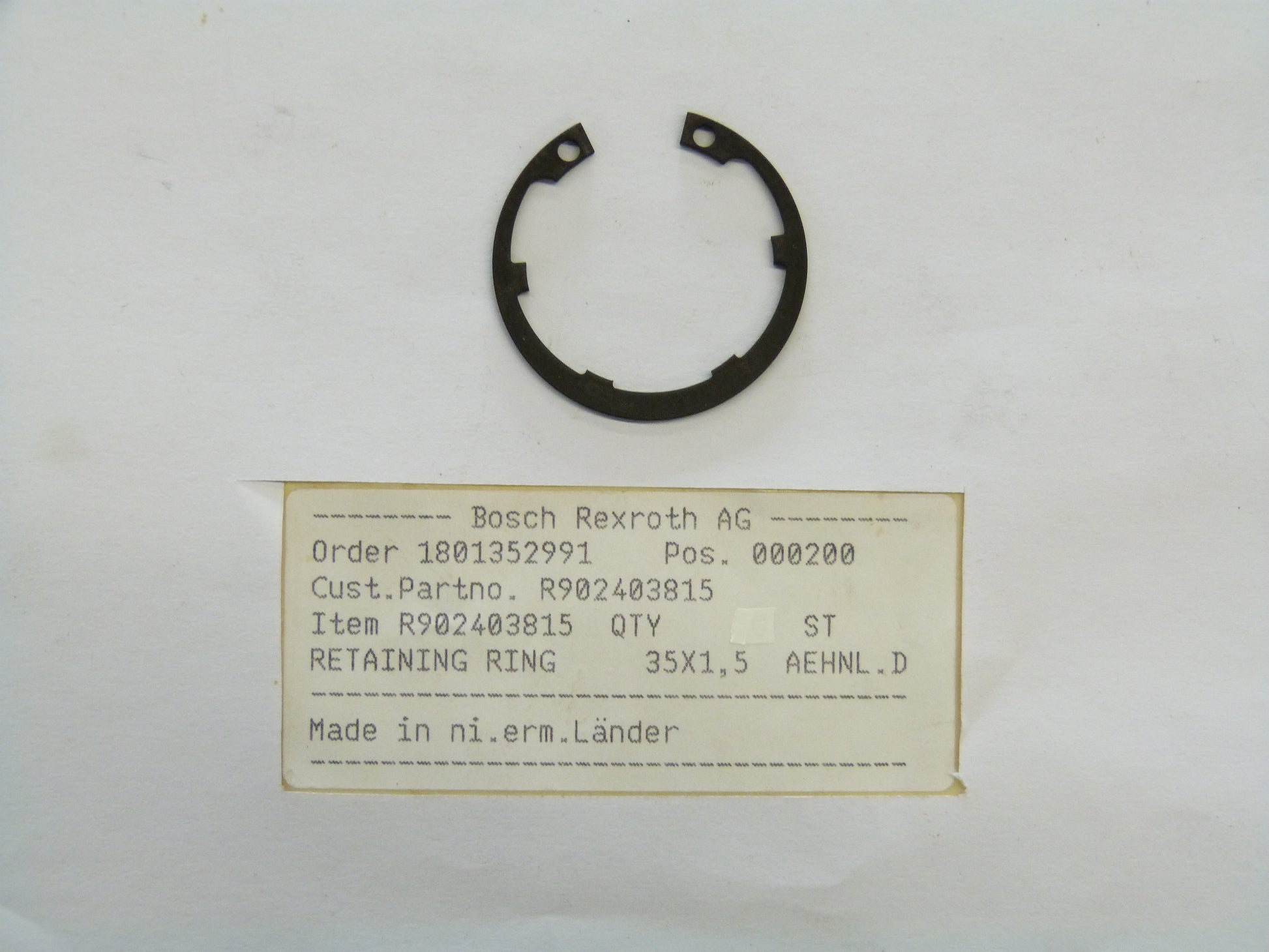 Image 1 of RETAINING RING