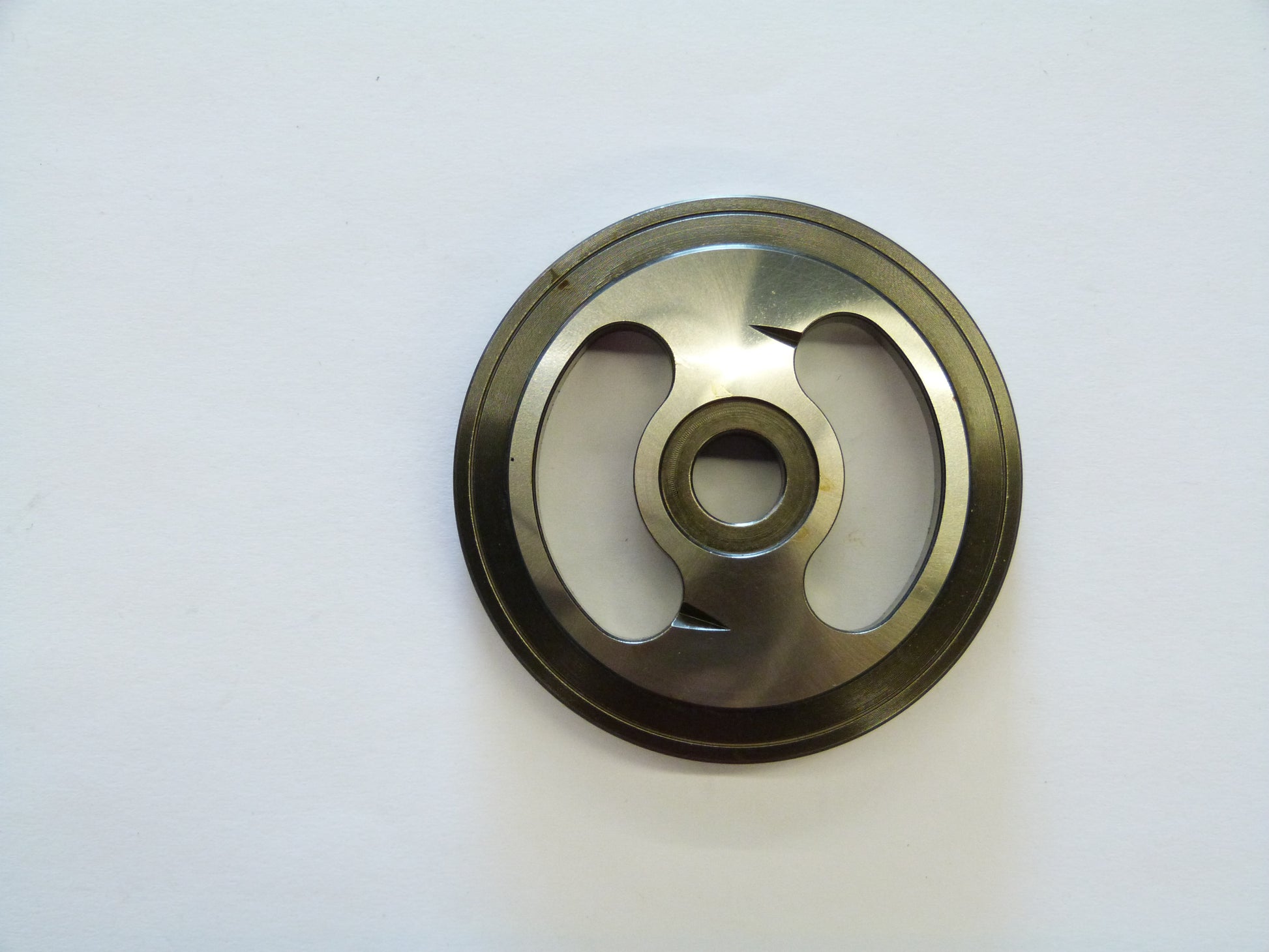 Image 1 of CONTROL PLATE RH