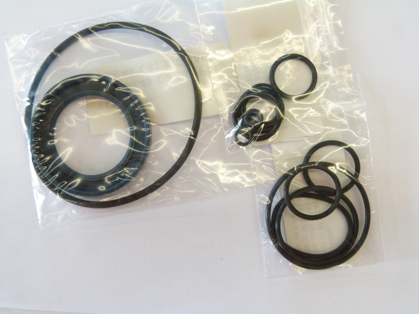 Image 1 of AFDICHTSET A8VO 55 SRH1/60R1-PZG05K46