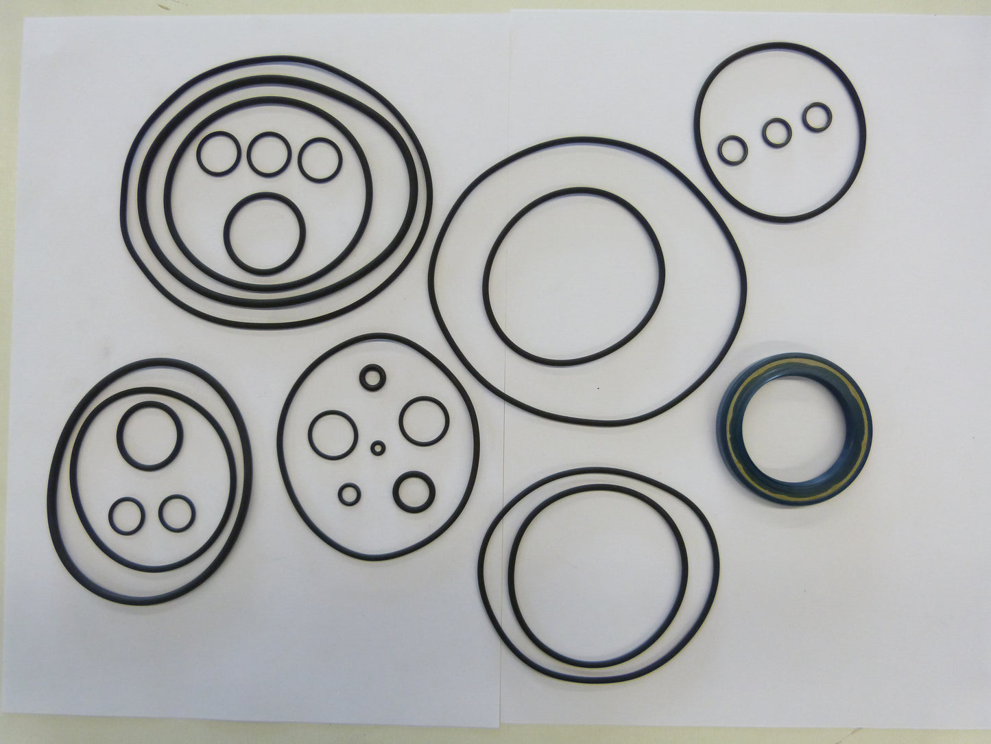 Image 1 of AFDICHTSET A4VG 71 DA1D4/31R-NZF02F021D