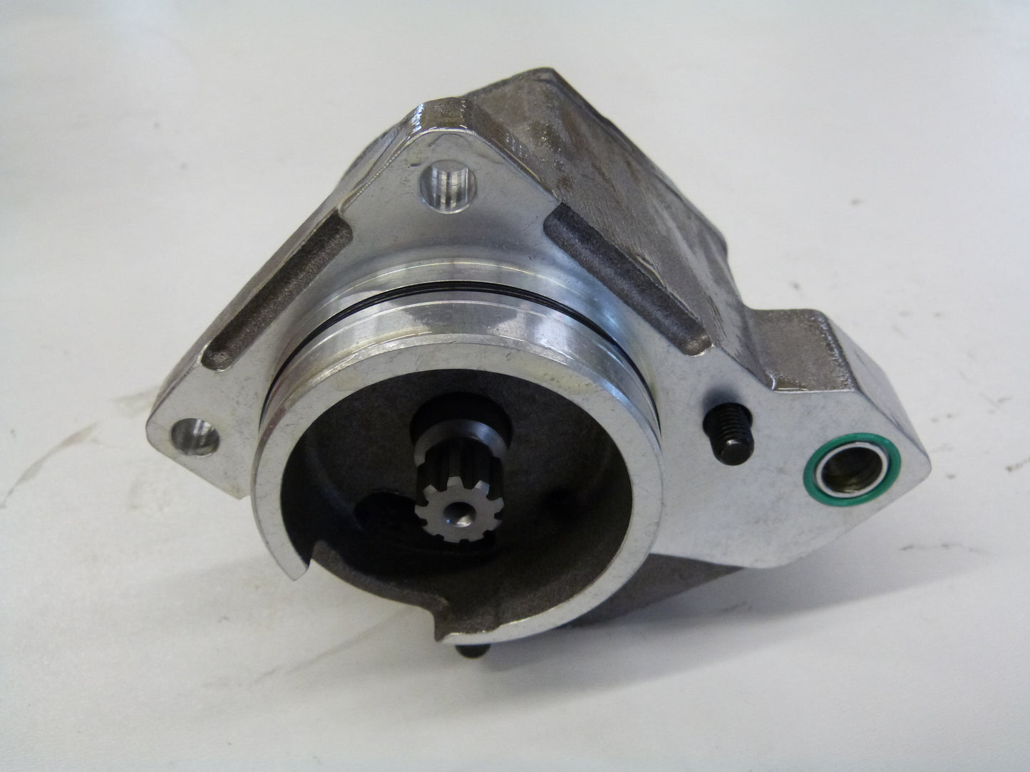 Image 1 of GEAR PUMP