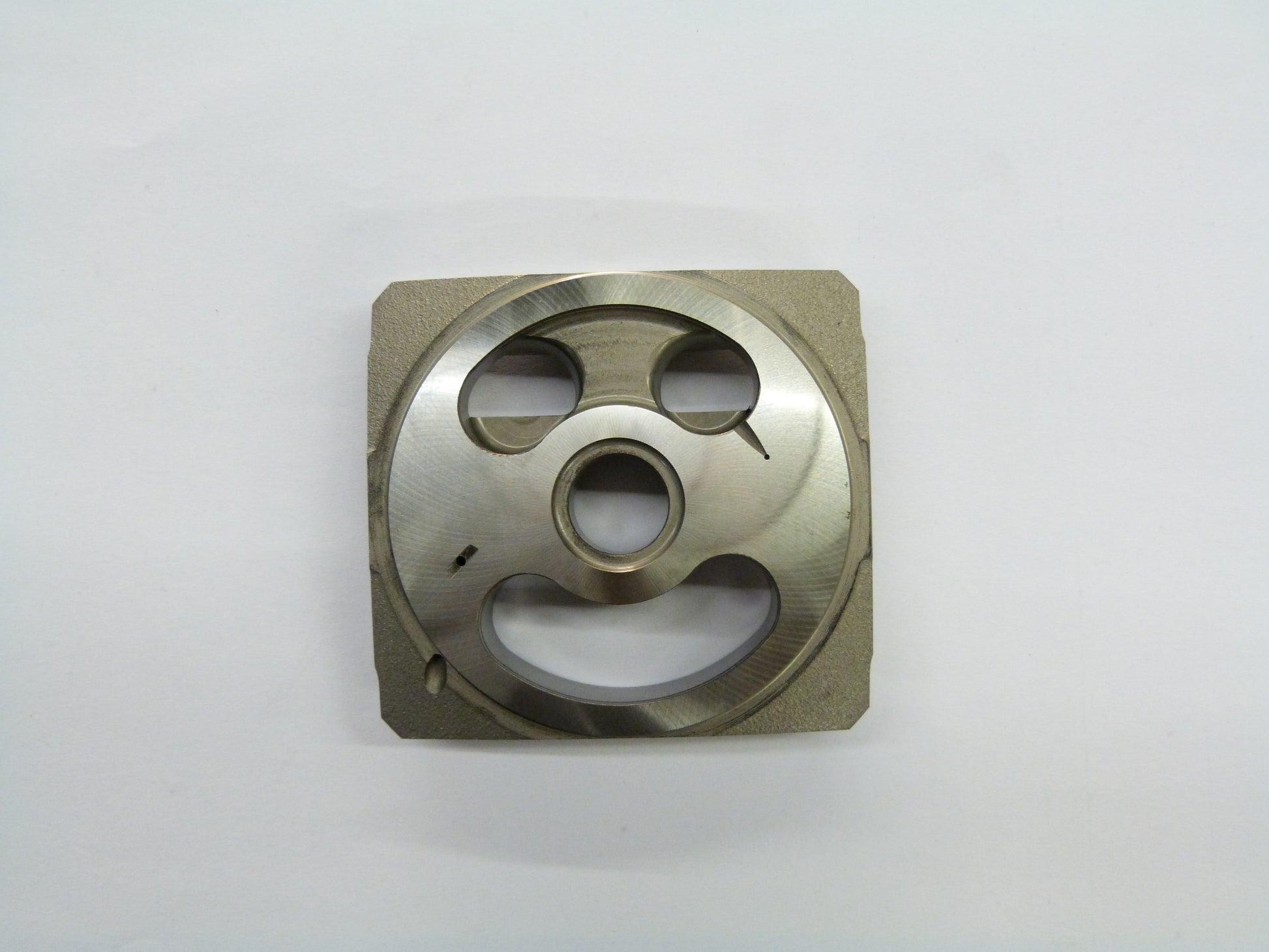 Image 1 of PORTPLATE