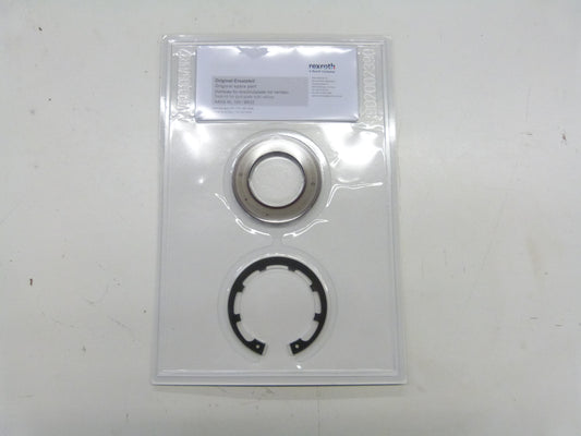 Image 1 of SEAL KIT DRIVE SHAFT