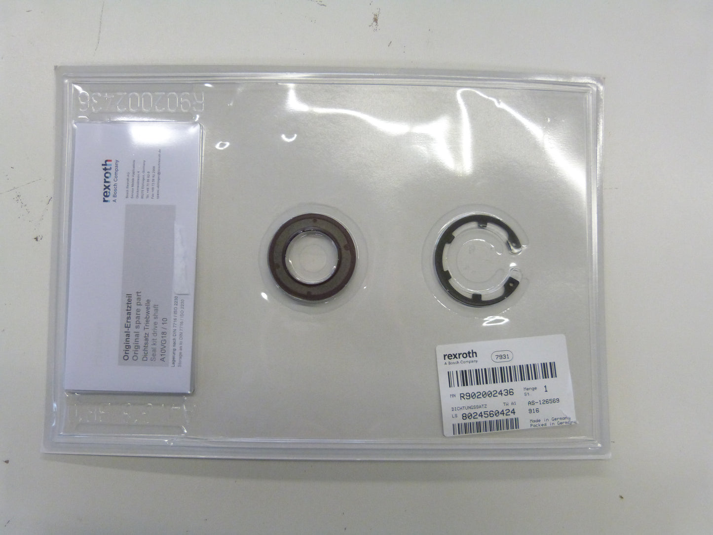 Image 1 of SEAL KIT DRIVE SHAFT