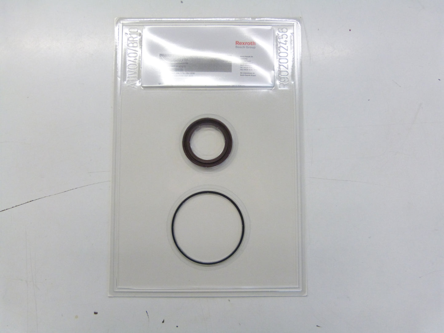 Image 1 of SEAL KIT DRIVE SHAFT