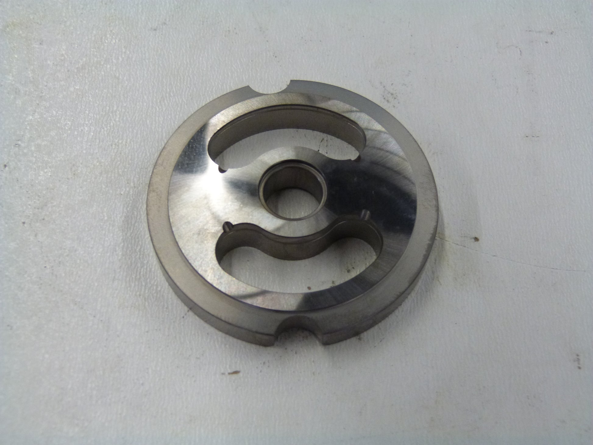 Image 1 of PORTPLATE W