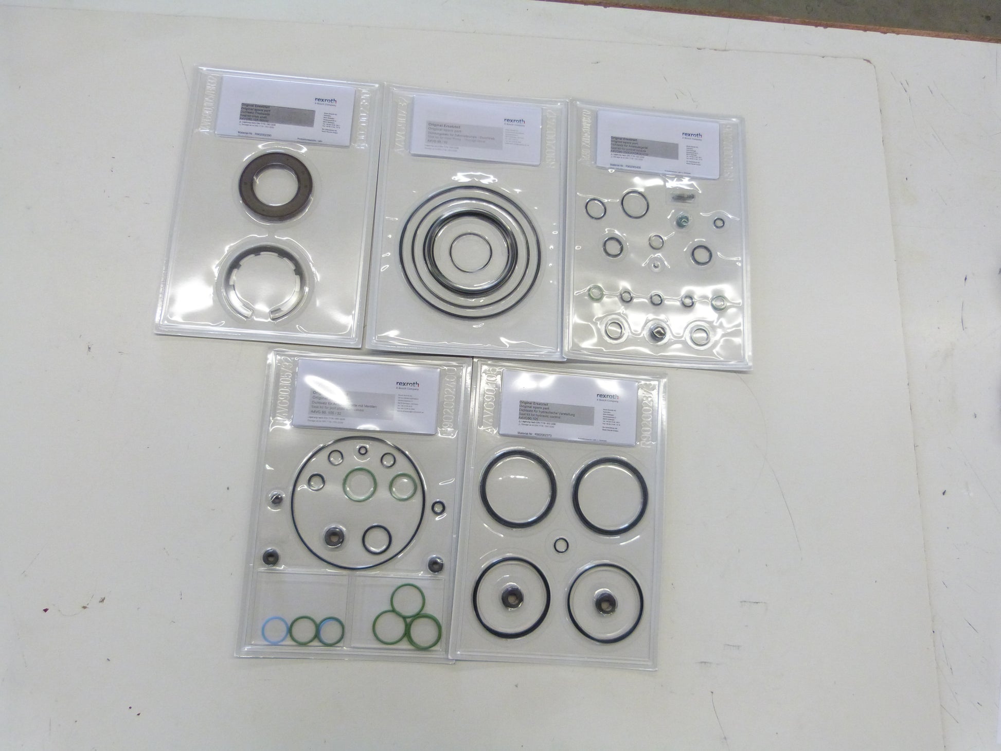 Image 1 of SEAL KIT COMPLETE