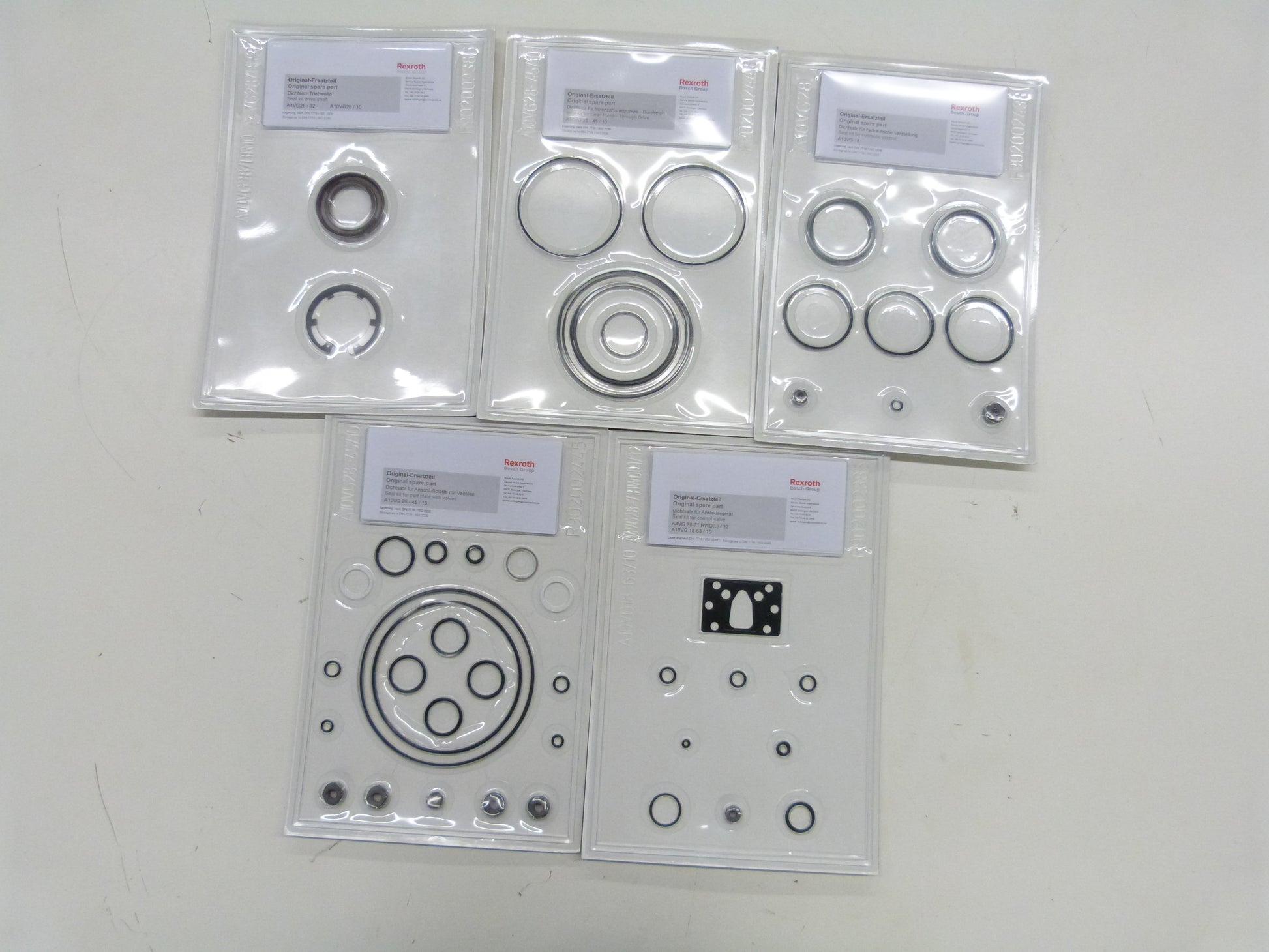 Image 1 of SEAL KIT COMPLETE