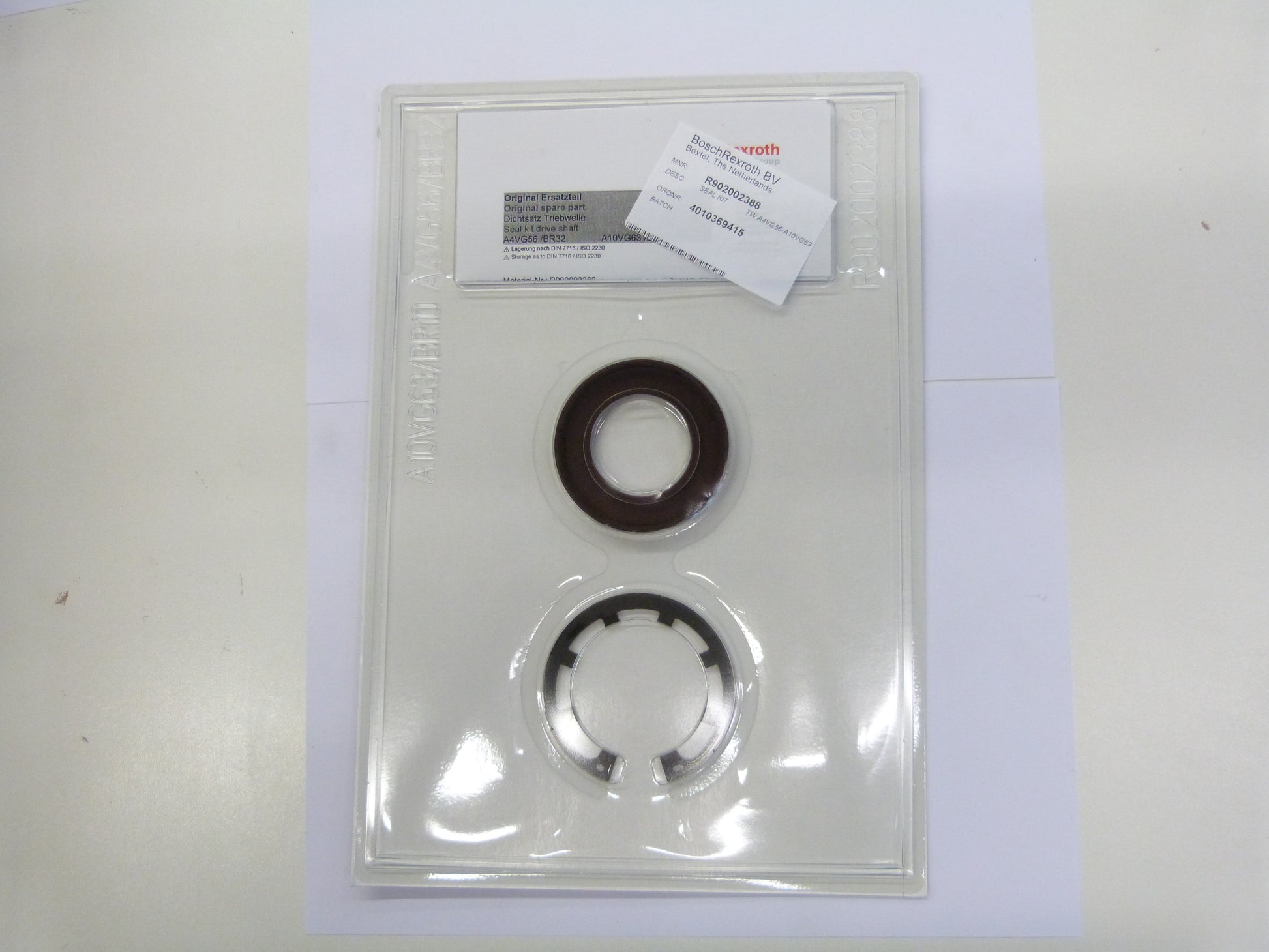 Image 1 of SEAL KIT COMPLETE