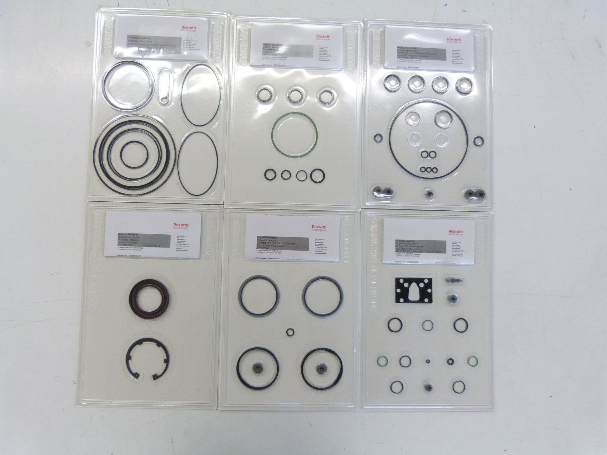 Image 1 of SEAL KIT COMPLETE