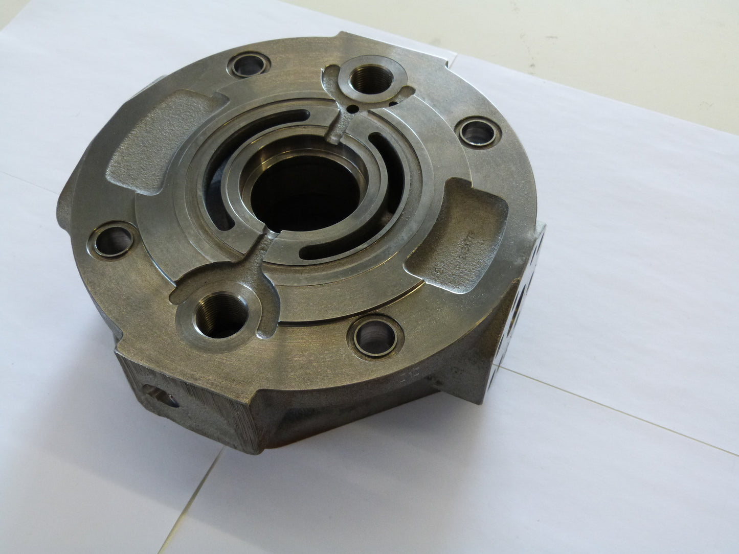 Image 1 of PORT PLATE