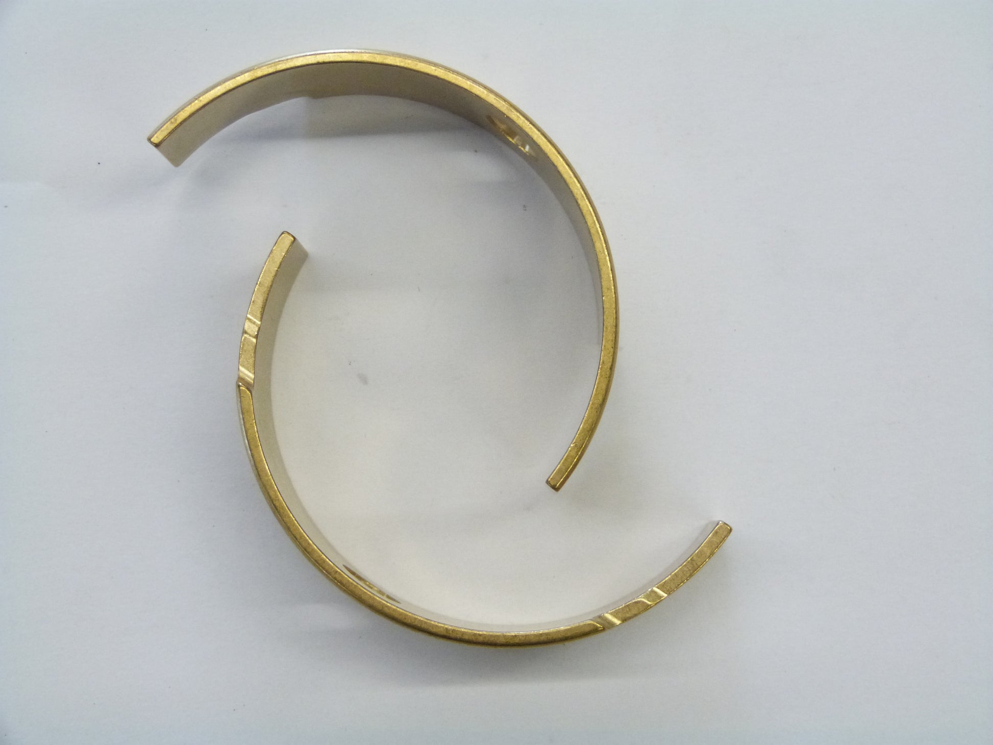 Image 1 of CRADLE SHELL