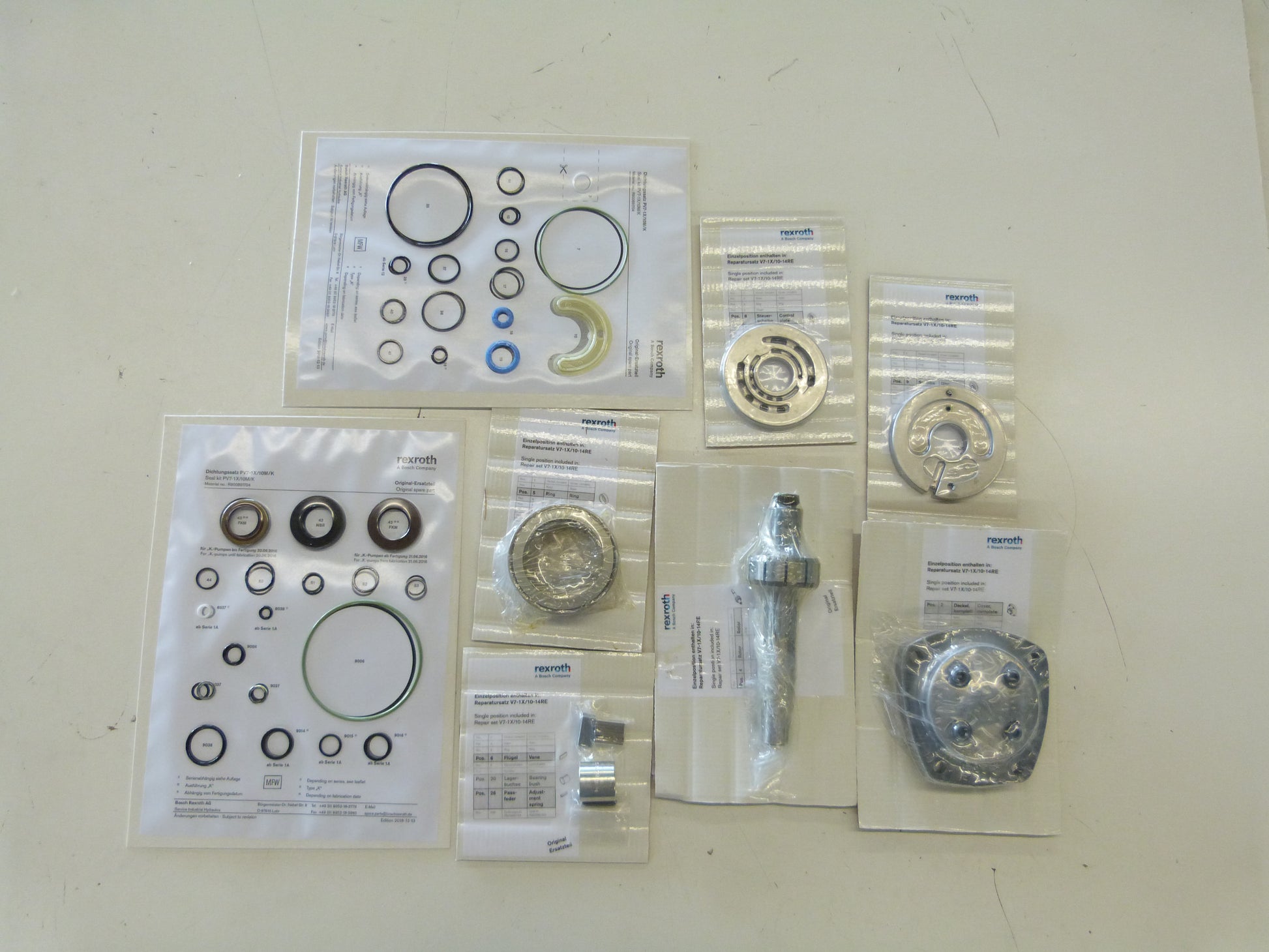 Image 1 of REPAIR KIT V7-1X-10-14RE