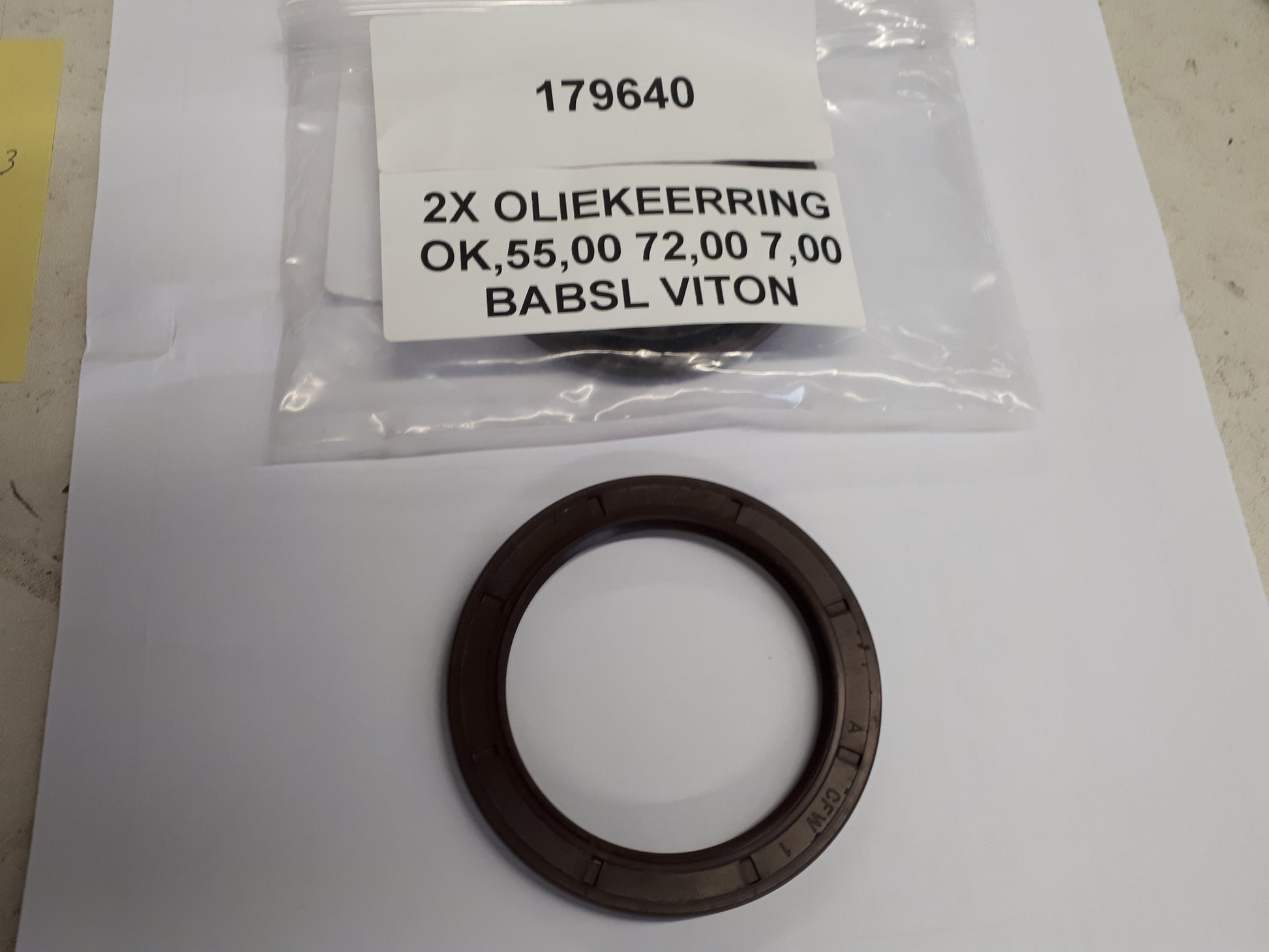Image 1 of OLIEKEERRING  55,00 X 72,00 X 7,00 BABSL  VITON