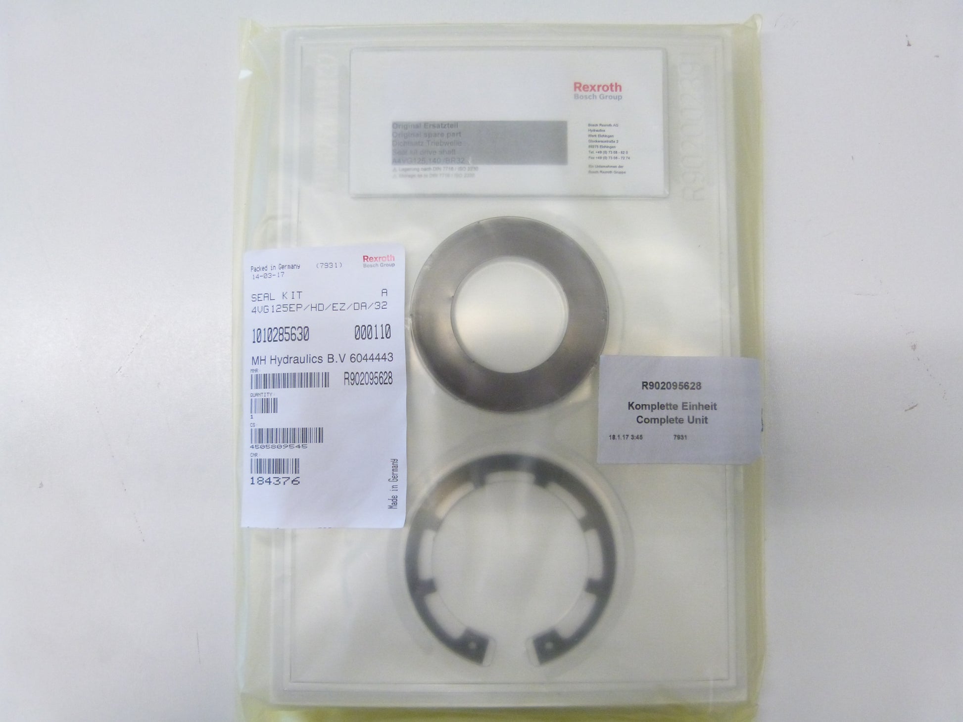 Image 1 of SEAL KIT COMPLETE