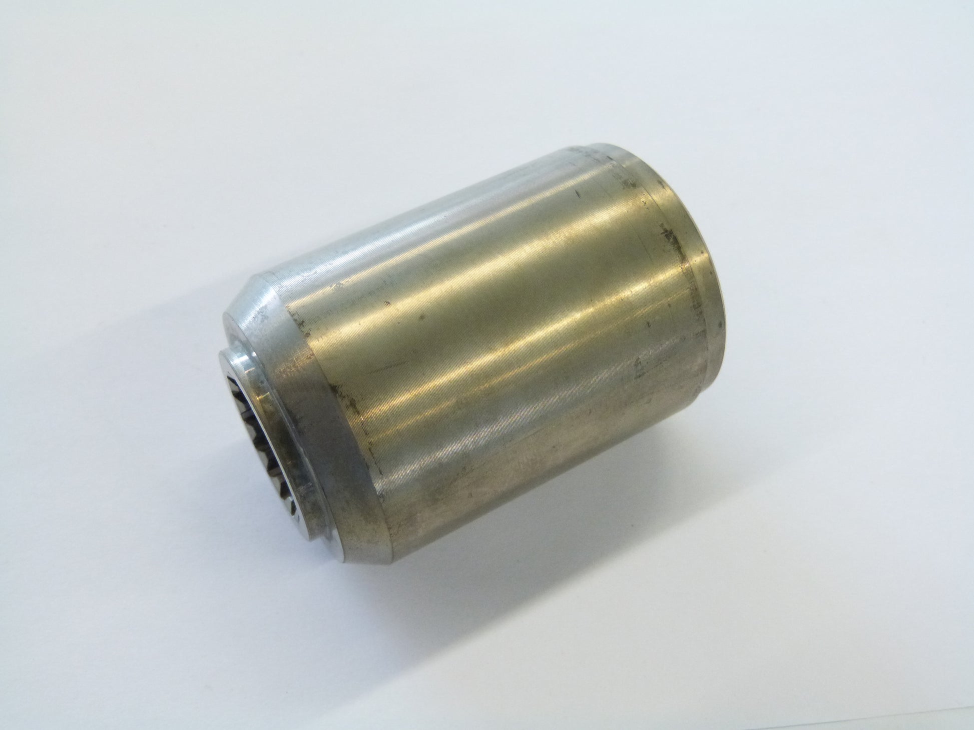 Image 1 of SPLINED HUB