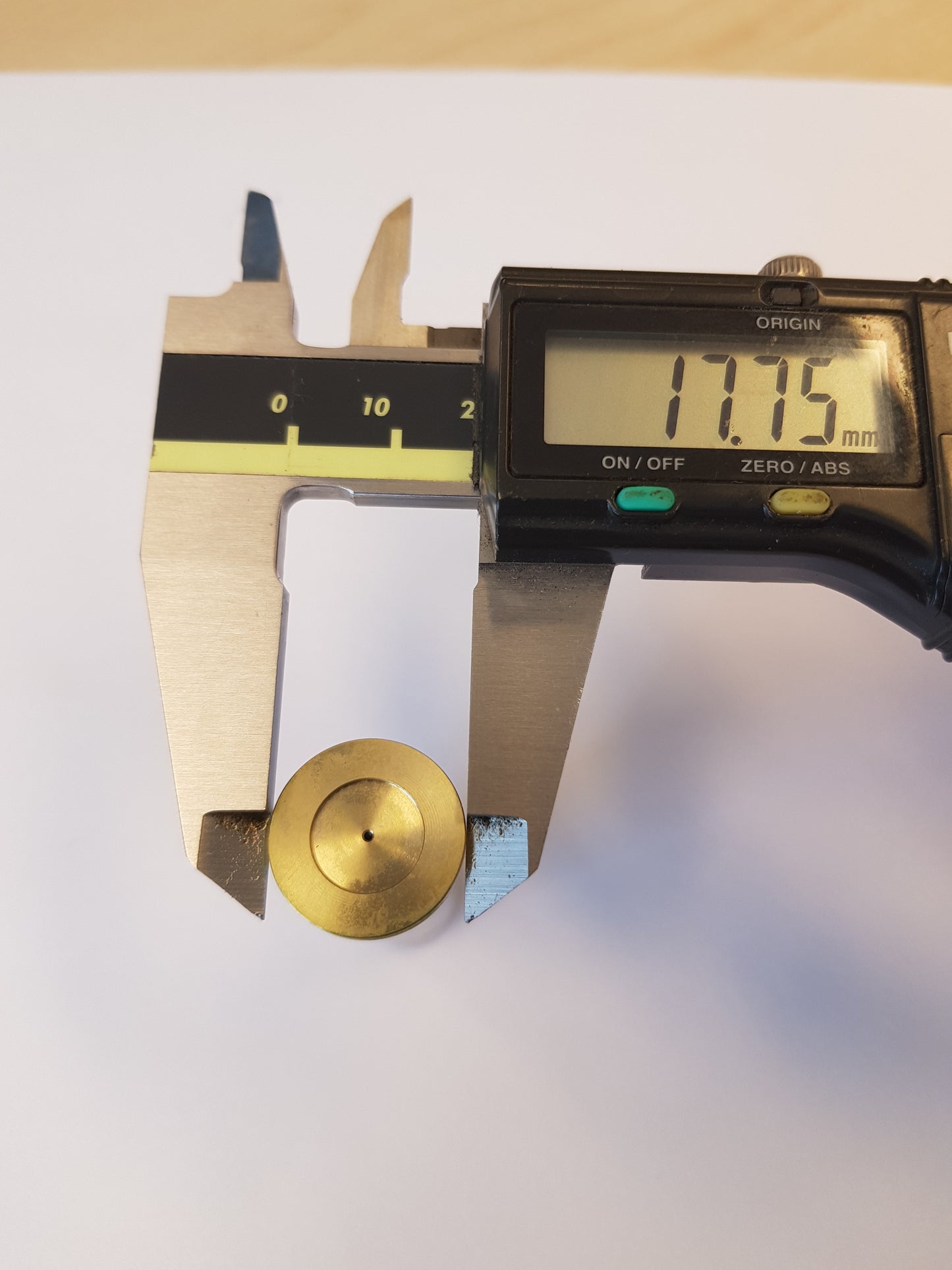 Image 3 of PISTON