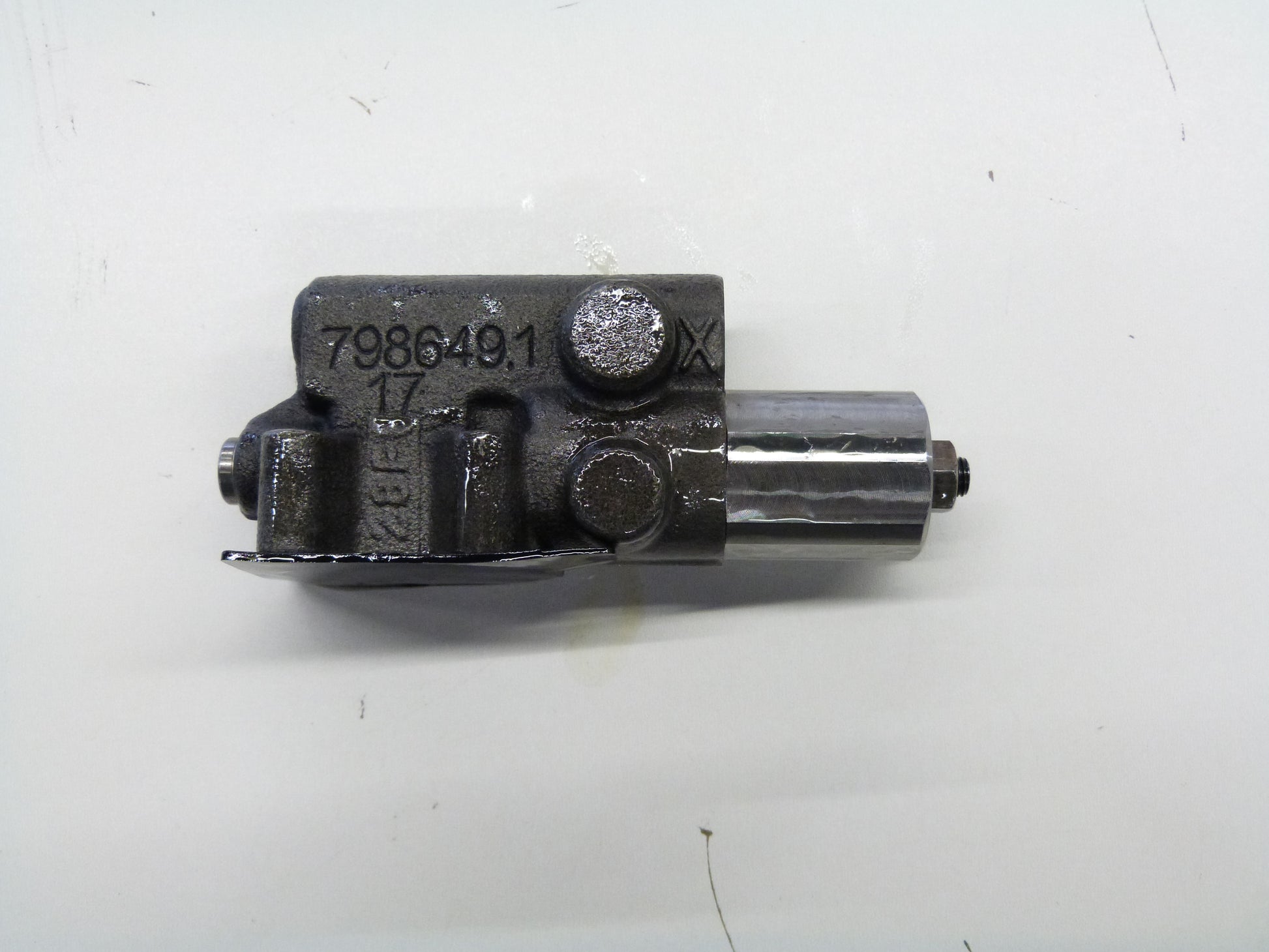 Image 1 of CONTROL VALVE