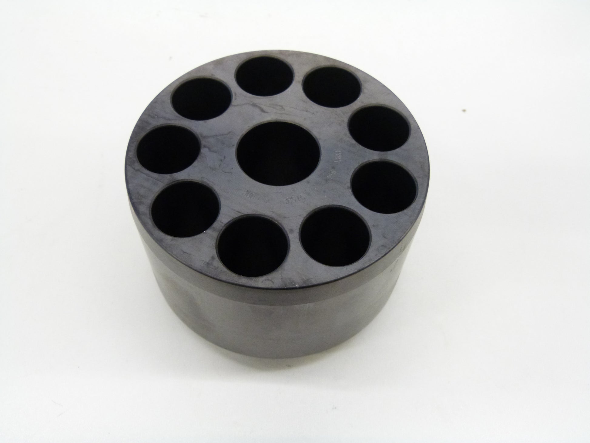 Image 1 of ZYLINDER           'R'